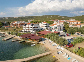Apartments by the sea Stara Novalja, Pag - 9710